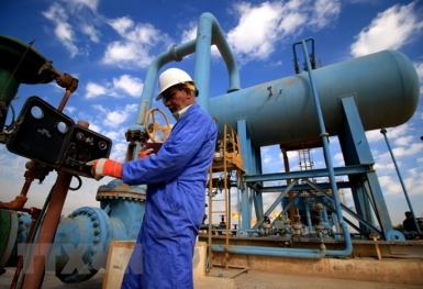 Giảm 20% trong 1 tuần, giá dầu ‘thủng’ mốc 100 USD/thùng, chuyện gì đang xảy ra?