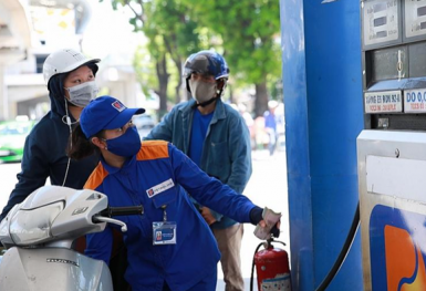 Giảm thuế môi trường với xăng từ 1/4