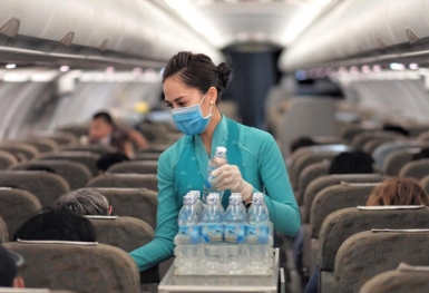 Vietnam Airlines dự kiến lỗ 10.000 tỷ đồng 6 tháng đầu năm, nợ quá hạn 6.240 tỷ đồng và đang bên bờ vực phá sản