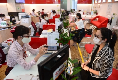 Tin nhanh ngân hàng ngày 19/8: VietinBank cộng lãi suất tiền gửi online cho doanh nghiệp