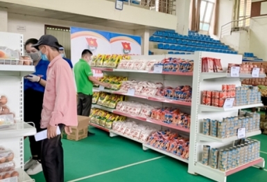 Thêm siêu thị mini 0 đồng chia sẻ khó khăn mùa dịch ở Hà Nội