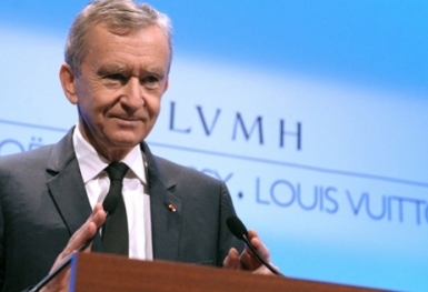 Ông trùm đồ xa xỉ Bernard Arnault thành người giàu nhất thế giới