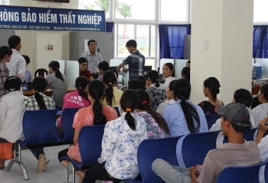 50% lao động mất việc chỉ đủ tiền sống dưới 1 tháng