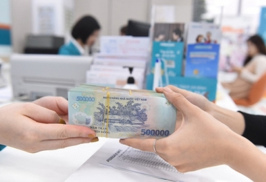 Tin nhanh ngân hàng ngày 13/10: Doanh nghiệp 'dính' nợ xấu có thể được vay 0% trả lương nhân viên