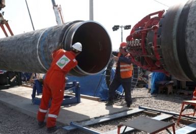 Cảnh báo lạnh lùng khi Nord Stream 2 vẫn chờ chứng nhận