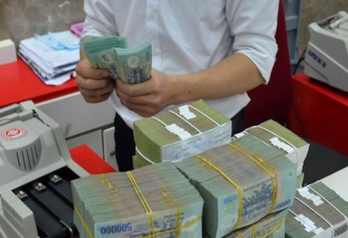 Giảm tiền gửi vì đại dịch, ngân hàng tăng nợ xấu