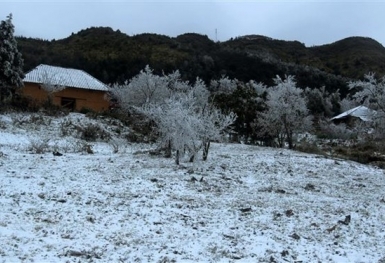Miền Bắc chuẩn bị có gió mùa cực mạnh đổ bộ, nhiều nơi xuất hiện băng giá