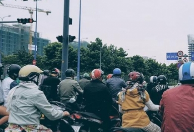 Dự báo thời tiết ngày mai 12/12: Không khí lạnh sắp tràn về biển Đông