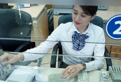 Việt Nam bị cáo buộc thao túng tiền tệ: Sếp WB nói gì?