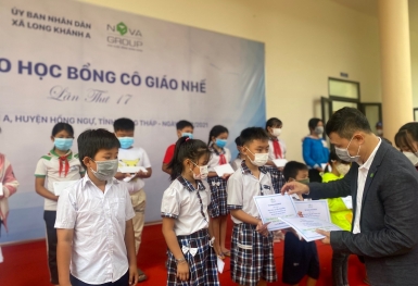 Học bổng cô giáo Nhế - 17 năm chắp cánh ước mơ