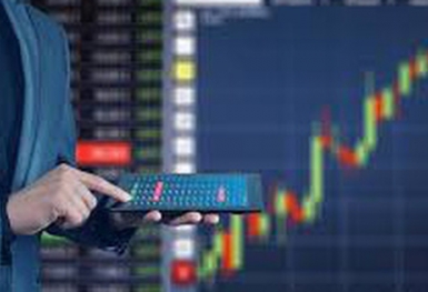 Nhiều người nhà sếp ngân hàng bán cổ phiếu