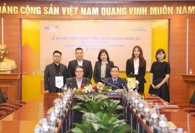 PVcomBank và Vemanti Group ký kết hợp đồng nền tảng ngân hàng kỹ thuật số