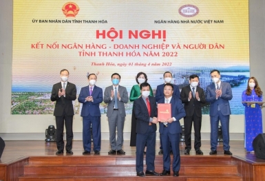 Tin ngân hàng ngày 4/4: Tín dụng bất ngờ tăng mạnh trong quý I/2022