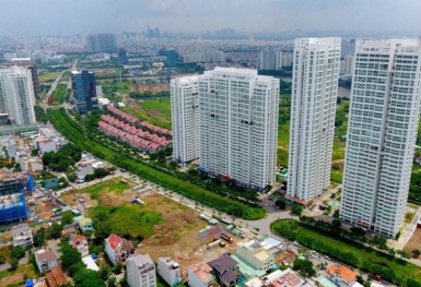 Căn hộ cao cấp tiếp tục chiếm sóng, trung cấp và bình dân khan hiếm nguồn cung