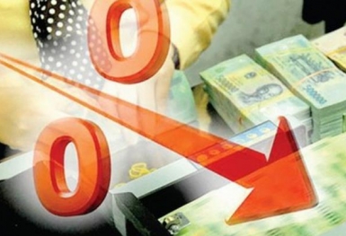 'Ứ tiền' khiến ngân hàng thi nhau giảm lãi suất, cho vay 'siêu ưu đãi'?