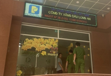 Petrolimex lên tiếng Giám đốc Long An bị bắt vì buôn lậu, sản xuất 200 triệu lít xăng giả: Sai phạm tư cách cá nhân