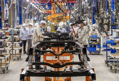 Bộ Tài chính đề xuất gia hạn 20.000 tỷ đồng thuế tiêu thụ đặc biệt với ôtô sản xuất trong nước