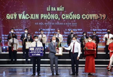 PVcomBank tiếp tục đóng góp 15 tỷ đồng phòng, chống Covid-19