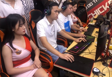 Chim Sẻ Đi Nắng lên tiếng về vụ mất fanpage 1,3 triệu followers, tiết lộ những chi tiết trong bản hợp đồng 'không thể chấp nhận'
