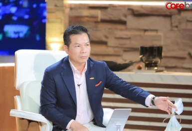 'Đi chợ ép giá' kiểu Shark Hưng: Liên tục đòi startup 75% cổ phần, thậm chí muốn 'nuốt trọn' nếu không đạt KPI, dù chính ông từng nói 'Món Huế sập vì NĐT quá tham lam chi phối'