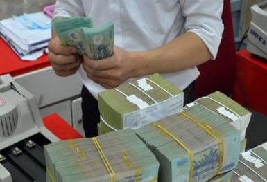 Lợi nhuận các ông lớn ngân hàng sẽ giảm mạnh vì quyết định của NHNN