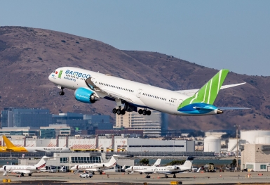 Bamboo Airways đón chuyến bay thẳng không dừng Việt - Mỹ đầu tiên tại sân bay San Francisco