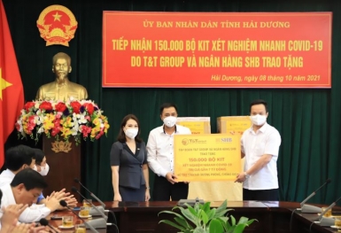 Tập đoàn T&T Group và Ngân hàng SHB tặng 150.000 bộ kit xét nghiệm nhanh cho tỉnh Hải Dương