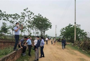 Giá đất ngoại thành tăng đột biến: Người dân bất ngờ