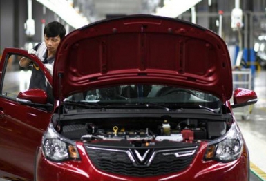 Financial Times: Làm thế nào để hãng xe non trẻ như VinFast có thể thuyết phục được người tiêu dùng Mỹ?