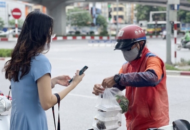 Kiến nghị 'giải cứu' nguy cơ đứt gãy chuỗi cung ứng thương mại điện tử
