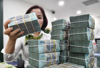 Không chỉ người nghèo, Covid-19 cũng khiến người giàu nhất Việt Nam giảm thu nhập