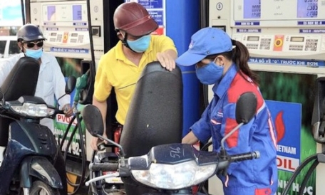 Giá xăng dầu đồng loạt giảm ngay sau kỳ nghỉ lễ