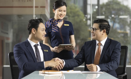 Dòng tiền tìm đến cổ phiếu ngân hàng định giá thấp, triển vọng tăng trưởng tích cực