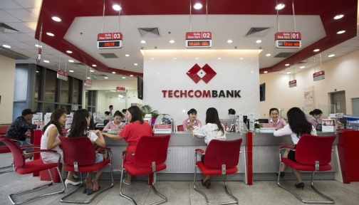 Lãi suất ngân hàng tuần mới tháng 5/2025: Tự sinh lãi đến 4,4% khi lưu tiền trong tài khoản Techcombank
