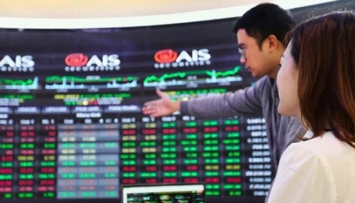 Dòng tiền rút, nhóm cổ phiếu nào “cứu” VN-Index thoát đỏ?