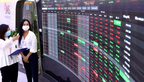 VN-Index thủng mốc 1.600 điểm: Lực bán lan rộng, bluechip đồng loạt “đỏ lửa”