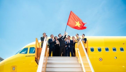 Khát vọng bầu trời và tầm nhìn của Bầu Hiển