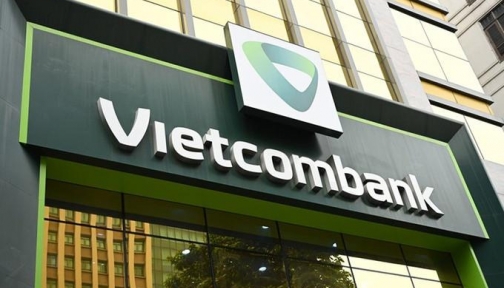 Hé lộ quỹ ngoại quản lý hơn 1.700 tỷ USD tài sản âm thầm sở hữu trên 1% vốn tại Vietcombank (VCB)