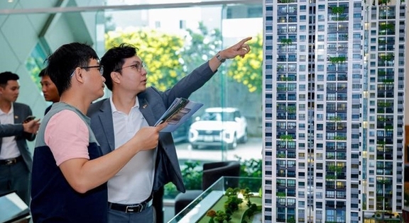 6 tỷ đồng mua nhà ở Hà Nội 2025: Người có tiền vẫn phải tính từng mét vuông