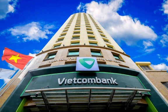 Lọt Top 500 nhà băng có giá trị thương hiệu cao nhất thế giới 2025, Vietcombank làm ăn ra sao?