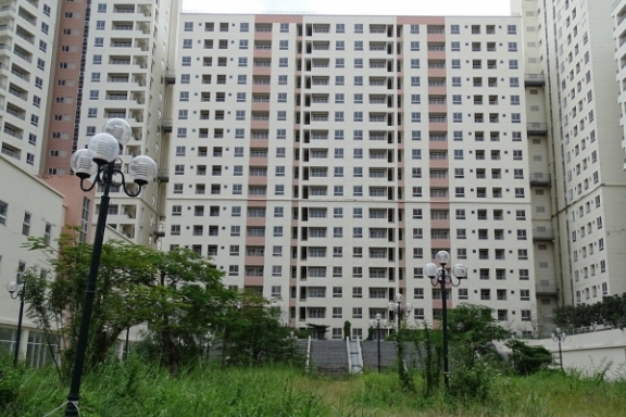Tin bất động sản tuần qua: Gần 9.000 căn hộ tái định cư tại TP HCM đang bỏ trống