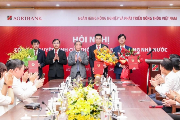 Agribank bổ nhiệm 2 phó tổng giám đốc