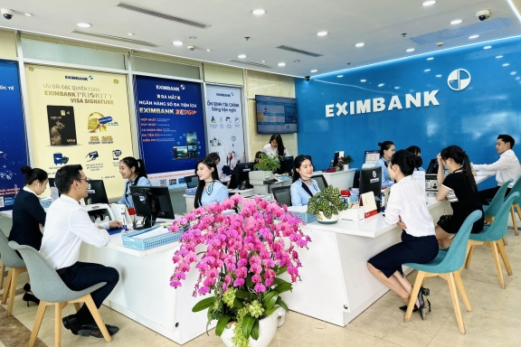 Eximbank hút về hơn 2.000 tỷ đồng từ trái phiếu