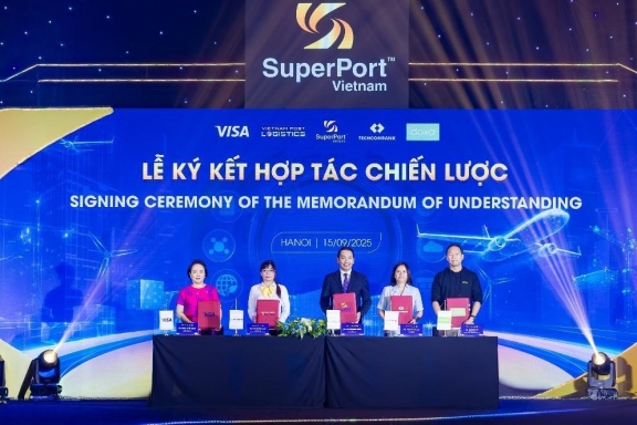 'Siêu cảng” logistics thông minh của Bầu Hiển ra mắt nền tảng kết nối logistics cho doanh nghiệp nhỏ và vừa