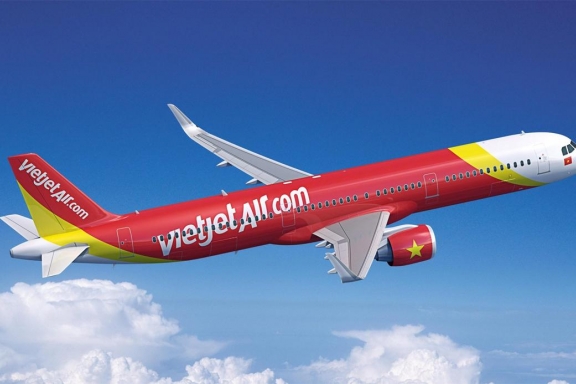 Vietjet (VJC) lãi gần 1.600 tỷ sau 6 tháng, vượt 75% kế hoạch năm