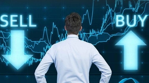 Tin nhanh chứng khoán ngày 23/5: Áp lực bán trên diện rộng, thị trường điều chỉnh mạnh