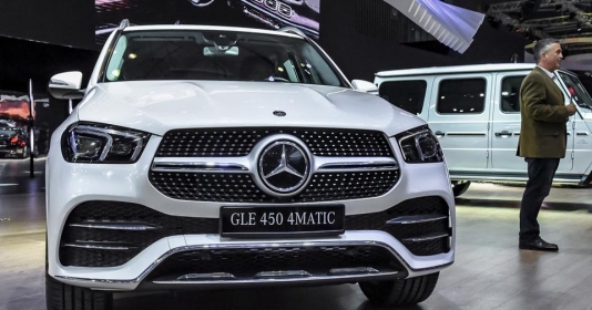 Việt Nam: Triệu hồi số lượng lớn ô tô Mercedes-Benz do lỗi chập điện