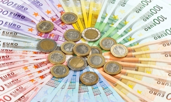 Tỷ giá ngoại tệ ngày 6/7: Đồng USD tăng cao kỷ lục