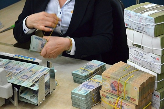 Tin tức kinh tế ngày 30/7: Tín dụng tăng trưởng cao nhất 10 năm