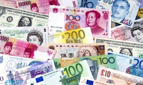 Tỷ giá ngoại tệ hôm nay 31/8: Đồng Euro tăng, đồng USD giảm